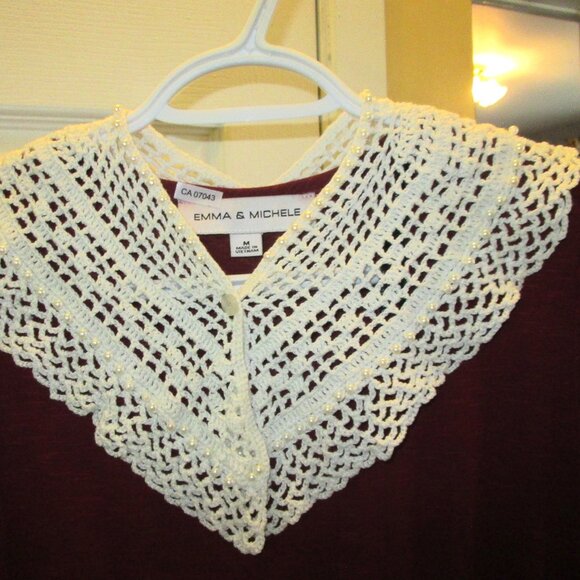 Vtg Victorian style crocheted pearl lined dress collar with pearl button closure - Picture 7 of 13